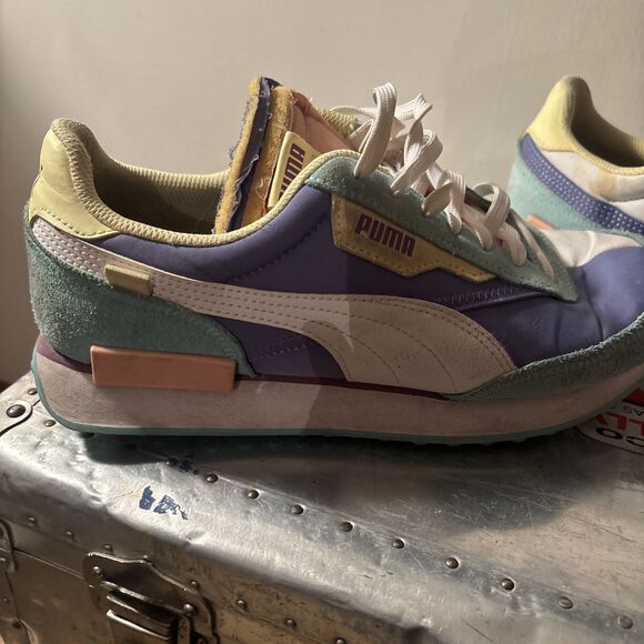 Pastel Colored Women’s Puma Shoes Size 10 - Picture 2 of 7